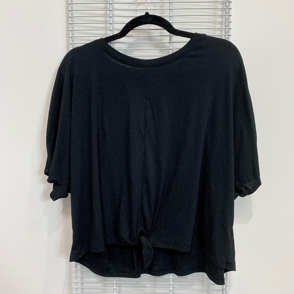 Old Navy Activewear Tops - Black Ribbed Crop Top